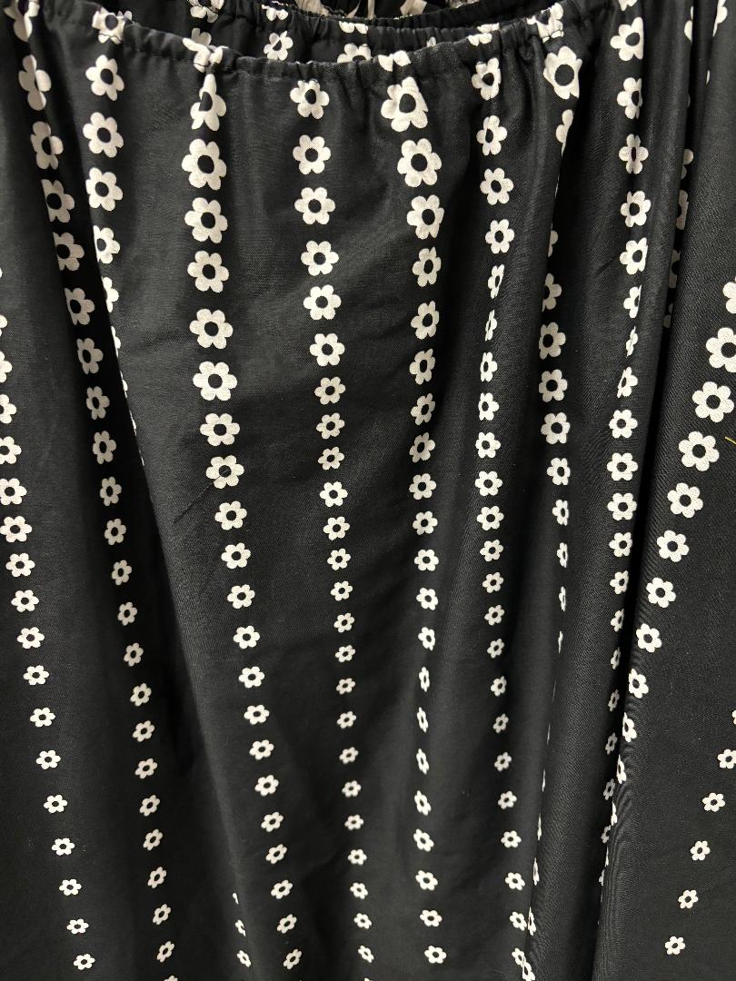 Floral Printed Flare Midi Dress with Pockets