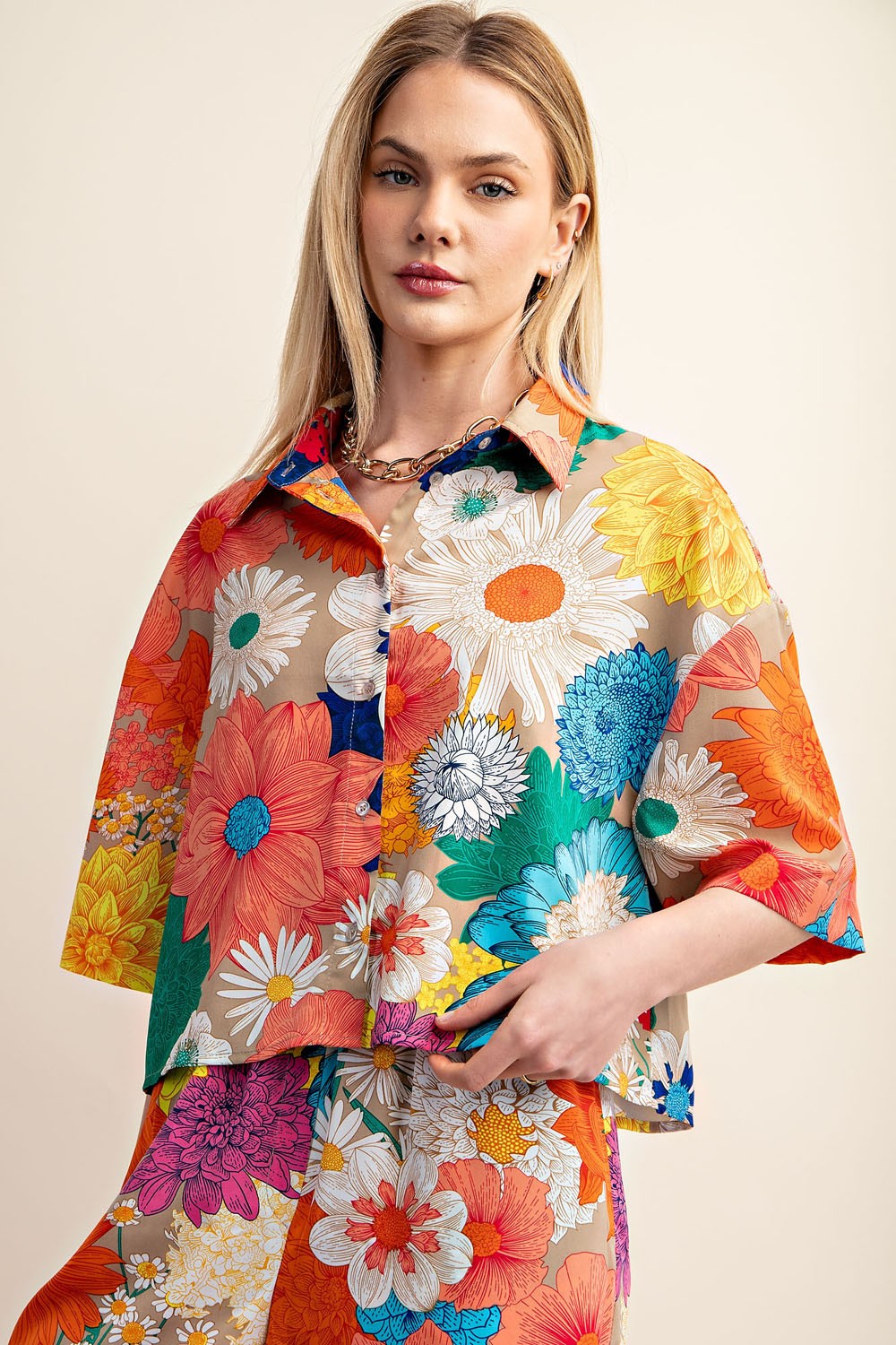 Vibrant Floral Print Cropped Button Down Shirt