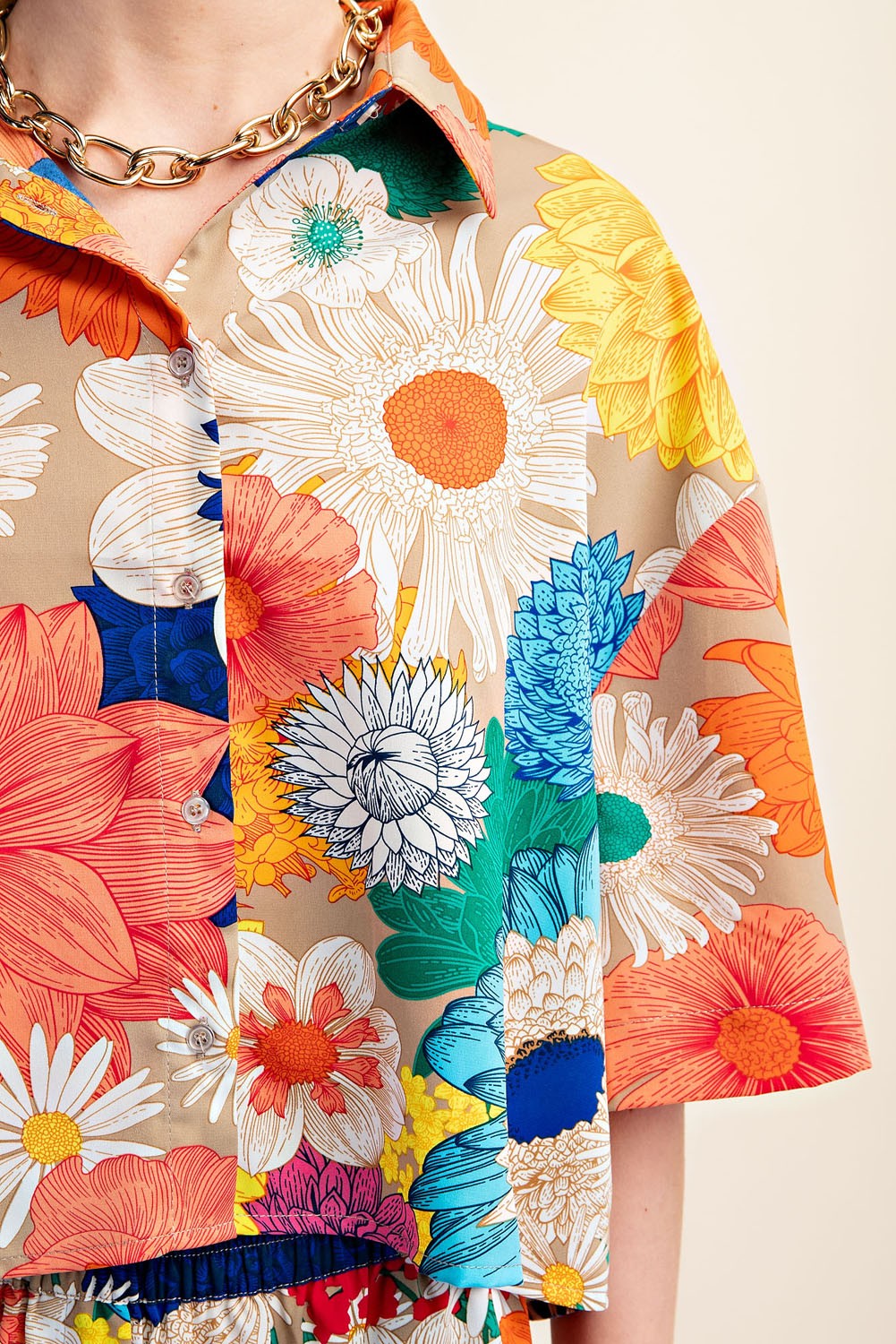 Vibrant Floral Print Cropped Button Down Shirt